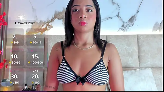 Snapshot of KarolBlanco chatting on May 30, 2026, 7:08 pm KarolBlanco online show from May 30, 2026, 7:08 pm