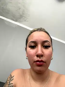 miagarcia250 online show from September 22, 2025, 7:20 pm