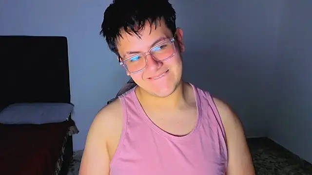 Snapshot of Ryan_Doretti chatting on October 28, 2025, 11:42 am Ryan Doretti online show from October 28, 2025, 11:42 am