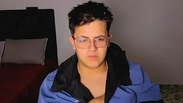 Snapshot of Ryan_Doretti chatting on September 15, 2025, 11:21 am Ryan Doretti online show from September 15, 2025, 11:21 am