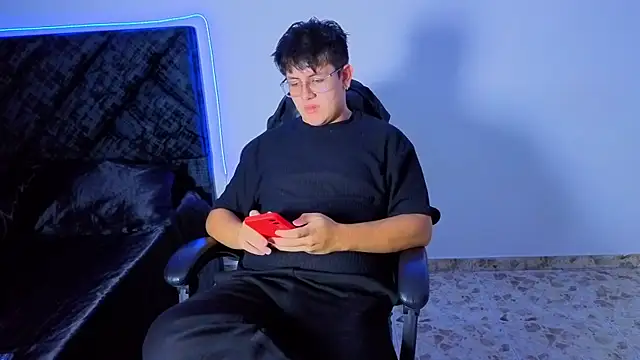 Snapshot of Ryan_Doretti chatting on December 20, 2025, 2:14 am Ryan Doretti online show from December 20, 2025, 2:14 am