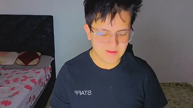 Snapshot of Ryan_Doretti chatting on October 8, 2025, 11:34 am Ryan Doretti online show from October 8, 2025, 11:34 am