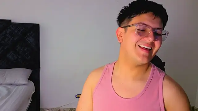 Snapshot of Ryan_Doretti chatting on September 20, 2025, 3:50 pm Ryan Doretti online show from September 20, 2025, 3:50 pm