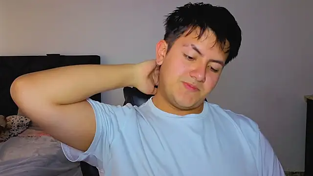 Snapshot of Ryan_Doretti chatting on September 27, 2025, 4:24 pm Ryan Doretti online show from September 27, 2025, 4:24 pm