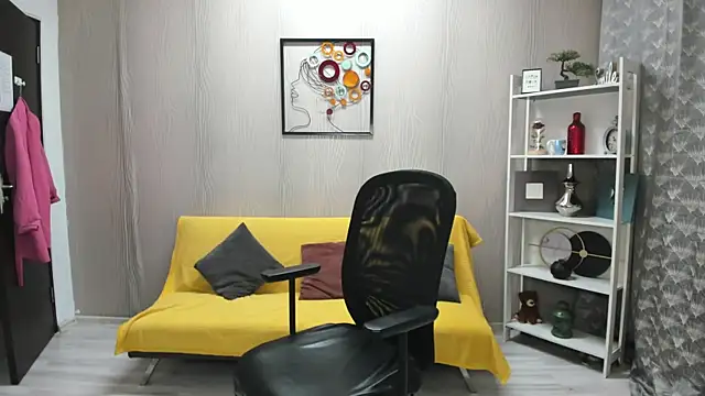 JaquelinLaurent online show from April 29, 2026, 7:42 pm