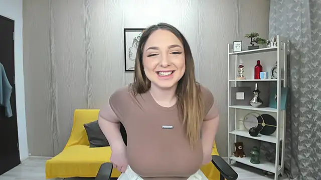 JaquelinLaurent online show from April 30, 2026, 7:54 pm
