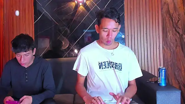 Snapshot of jeremytonner chatting on October 6, 2025, 3:51 am jeremytonner online show from October 6, 2025, 3:51 am