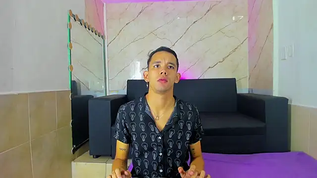 Snapshot of jeremytonner chatting on September 21, 2025, 3:44 am jeremytonner online show from September 21, 2025, 3:44 am