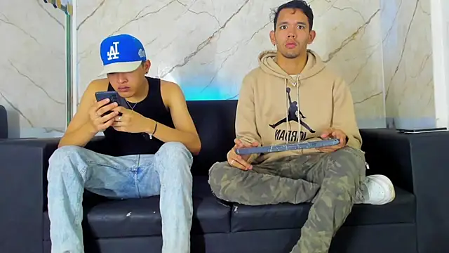 Snapshot of jeremytonner chatting on October 18, 2025, 3:30 am jeremytonner online show from October 18, 2025, 3:30 am