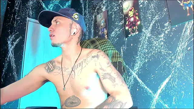 ReyBigx online show from September 15, 2025, 2:01 am