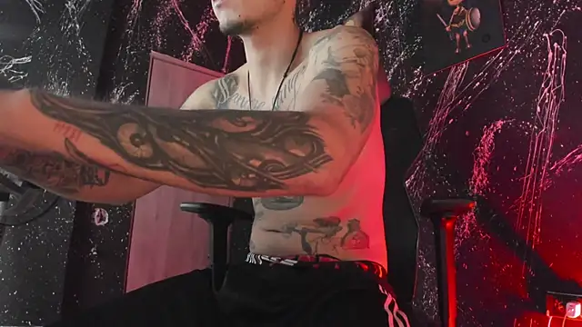 ReyBigx online show from September 11, 2025, 8:47 am