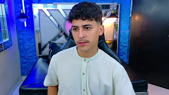 Alan Del Reyx online show from September 27, 2025, 3:23 am