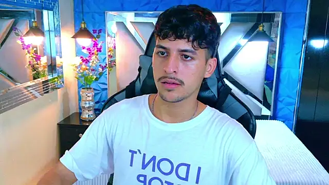 Alan Del Reyx online show from March 26, 2026, 3:38 am