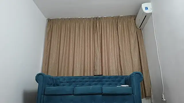 BLOND GOD online show from November 11, 2025, 7:58 am