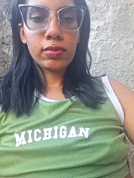 RavenShyfit online show from November 15, 2025, 7:18 pm