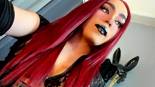 MagnaCumLoader17 online show from February 18, 2026, 11:45 pm