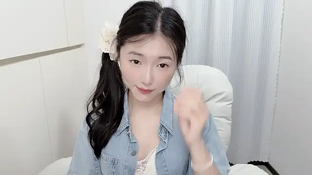 Rosalind xixi online show from June 26, 2026, 1:55 am
