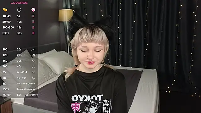 Tori Cutie online show from November 20, 2025, 12:11 am