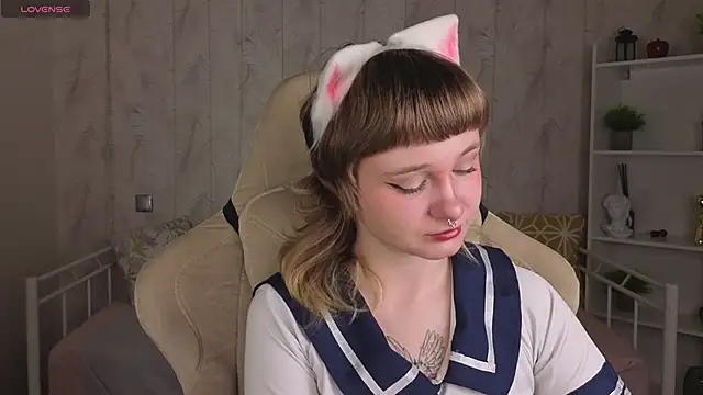 Tori Cutie online show from May 12, 2026, 12:08 am