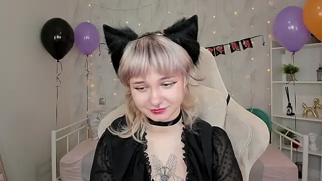 Tori Cutie online show from October 23, 2025, 1:59 am