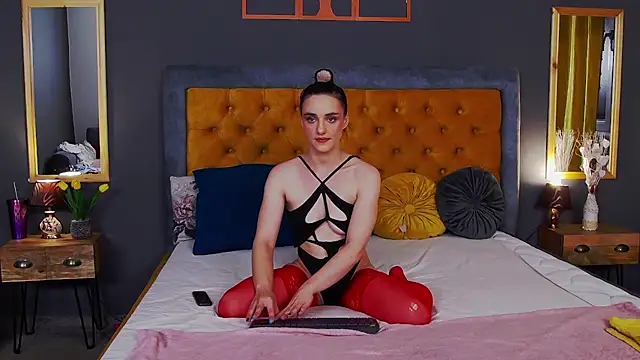 Jessica White  online show from July 20, 2026, 4:42 am
