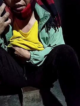 TinTin321 online show from February 3, 2026, 11:43 pm