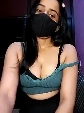 Amisha2 online show from November 1, 2025, 5:07 pm