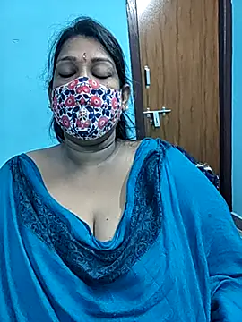 sutari84 online show from September 19, 2025, 8:46 pm