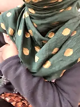 Snapshot of Indian-Aleena chatting on February 9, 2026, 6:11 am Indian-Aleena online show from February 9, 2026, 6:11 am