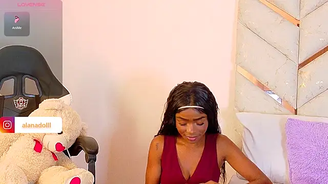 AlanaDoll online show from February 13, 2026, 3:34 pm