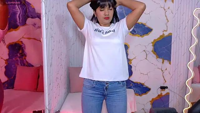 Lexy tay online show from June 10, 2026, 11:55 am