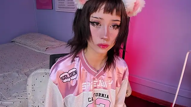 Snapshot of Hannahpage chatting on March 3, 2026, 12:23 pm Hannahpage online show from March 3, 2026, 12:23 pm