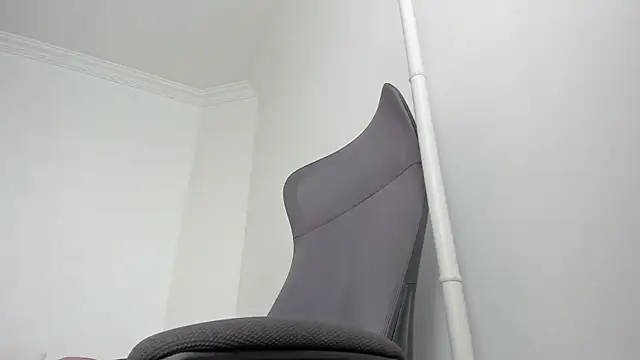 Snapshot of canelleGarces chatting on July 8, 2026, 3:56 pm canelleGarces online show from July 8, 2026, 3:56 pm