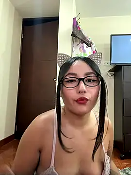 saranghae  online show from November 30, 2025, 7:47 pm