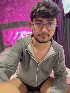 DanteRushh online show from April 7, 2026, 1:35 pm