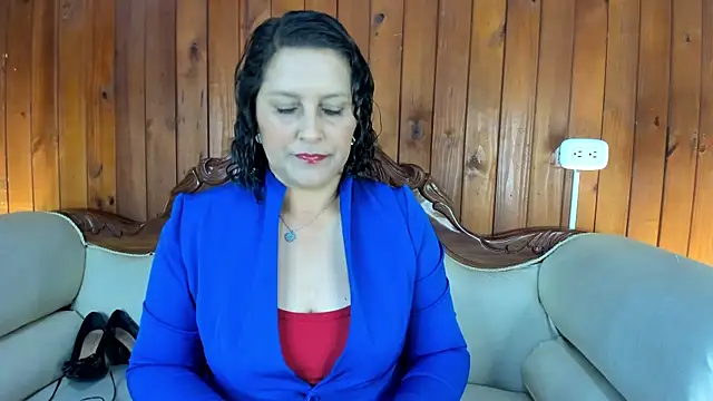 KikaDuque online show from September 14, 2025, 7:14 pm