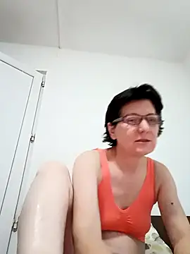 Vera Elle online show from October 30, 2025, 3:20 pm