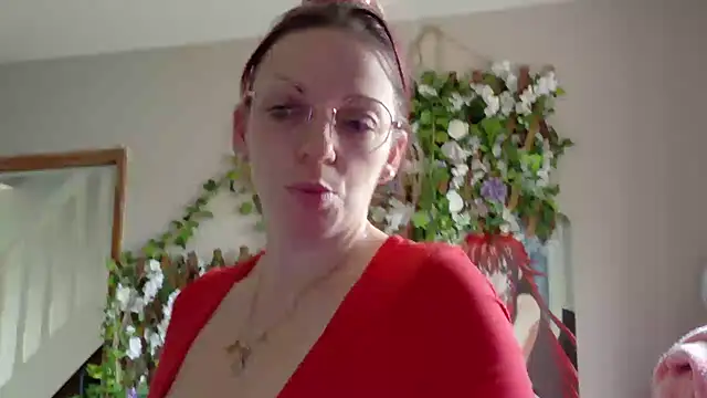 rubystrip online show from December 1, 2025, 8:59 am