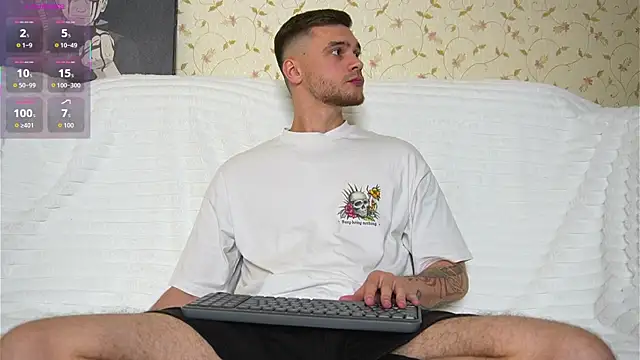 johnstoneisland online show from June 13, 2026, 6:50 pm