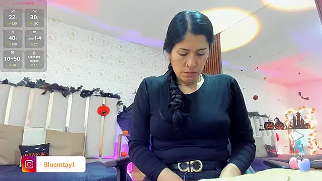 BLUE TAY1 online show from October 17, 2025, 11:34 am