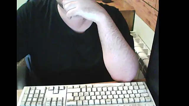 BENDER 50000 online show from November 7, 2025, 6:12 pm