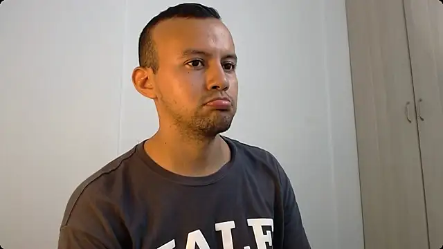 Snapshot of bnow283 chatting on February 1, 2026, 11:47 pm bnow283 online show from February 1, 2026, 11:47 pm