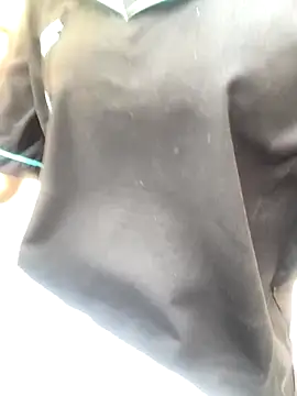 xtt1689999 online show from October 5, 2025, 3:19 am