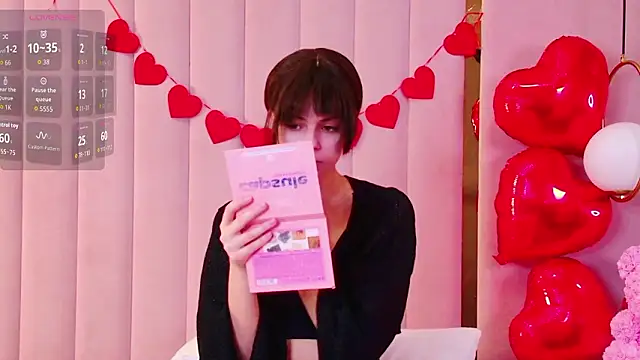 Snapshot of Miranda_Kerry chatting on February 12, 2026, 7:08 am Miranda Kerry online show from February 12, 2026, 7:08 am