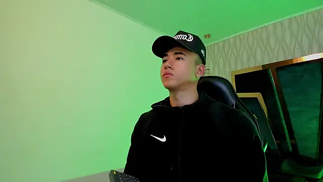 Draven Marceaux online show from October 27, 2025, 11:22 am