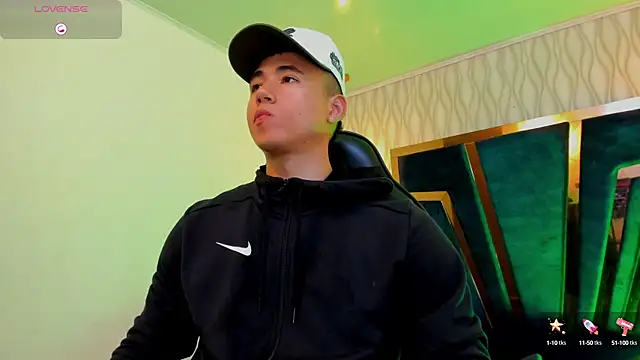 Draven Marceaux online show from September 15, 2025, 12:38 pm