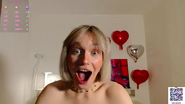 Ice Strawberry online show from February 15, 2026, 3:07 am