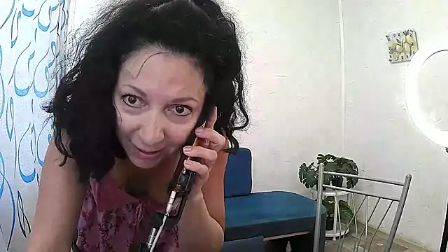 Snapshot of ValleriWind chatting on July 23, 2026, 9:50 am ValleriWind online show from July 23, 2026, 9:50 am