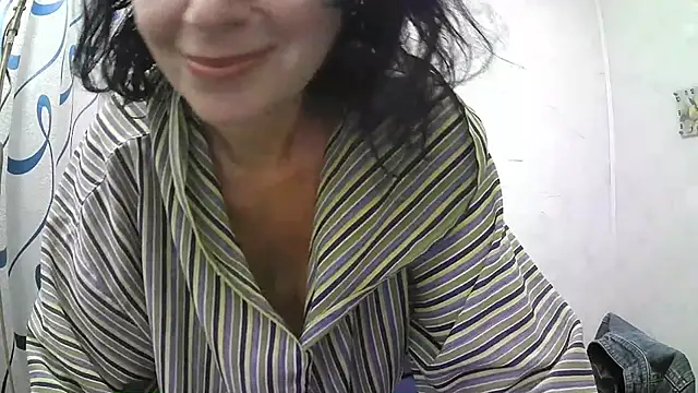Snapshot of ValleriWind chatting on July 17, 2026, 11:02 pm ValleriWind online show from July 17, 2026, 11:02 pm