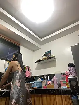 wildpussycat69 online show from May 3, 2026, 3:11 am